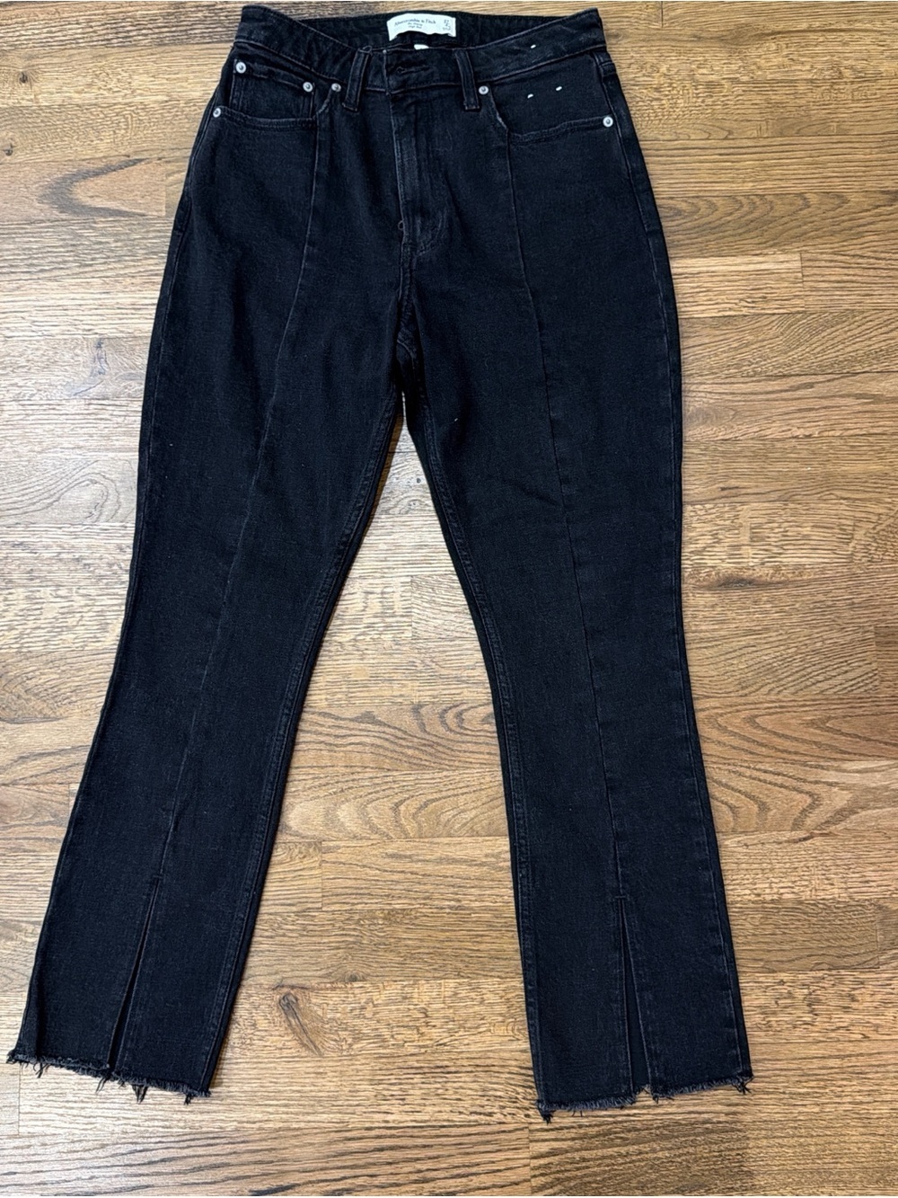 Abercrombie & Fitch Black High-Rise Slit st bottom Jeans